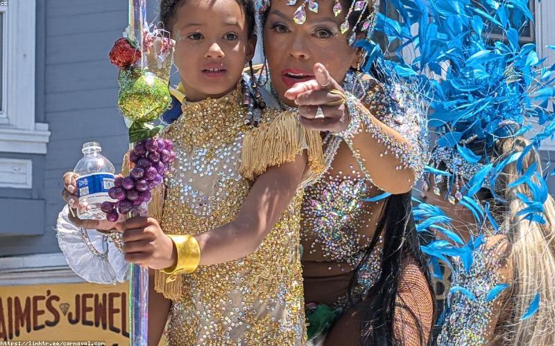 Самба-шоу РОКСИ с ужином